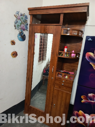 ডেসিন টেবিল ড্রেসিং টেবিল